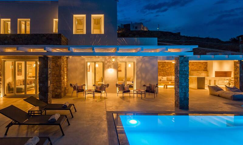 Villa Anais I, 7BD Private pool, Jacuzzi, BBQ gallery image 4