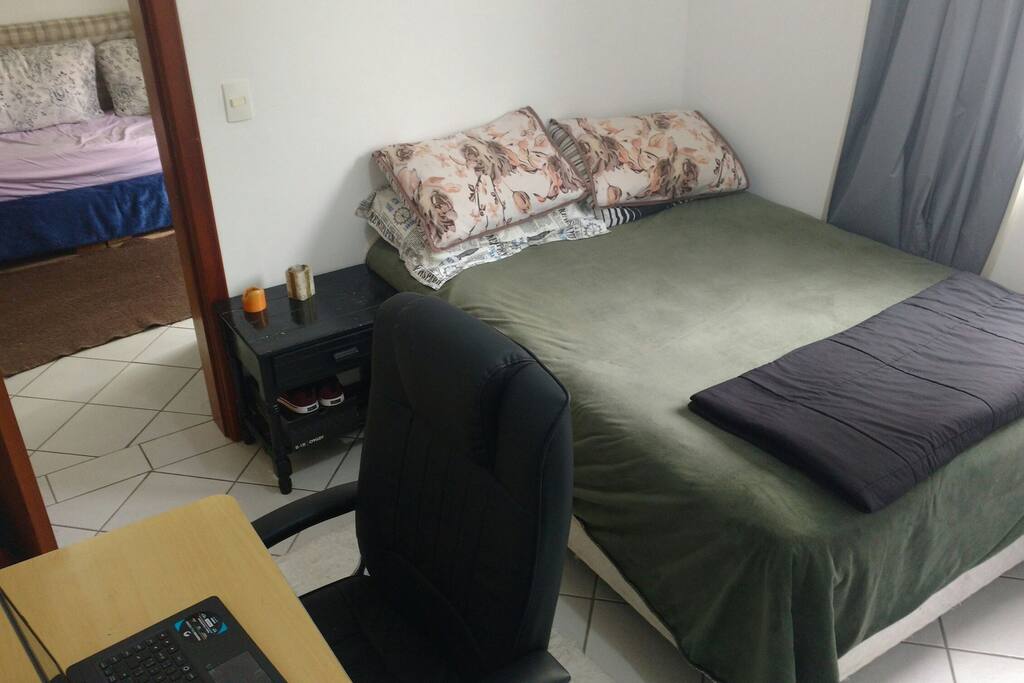 Quarto casal