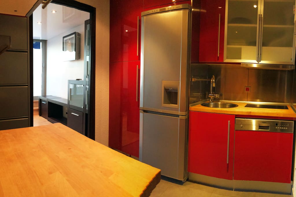 Une cuisine équipée vous permettra de cuisiner sur place, tout est mis à disposition !