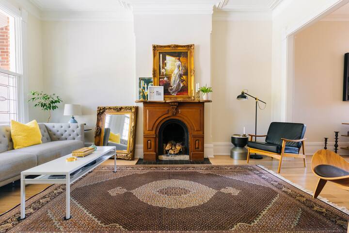 Beautiful Century Home gallery image 3