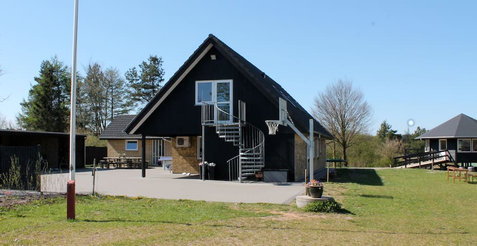 House outside Billund city - 6,5 km. to Legoland