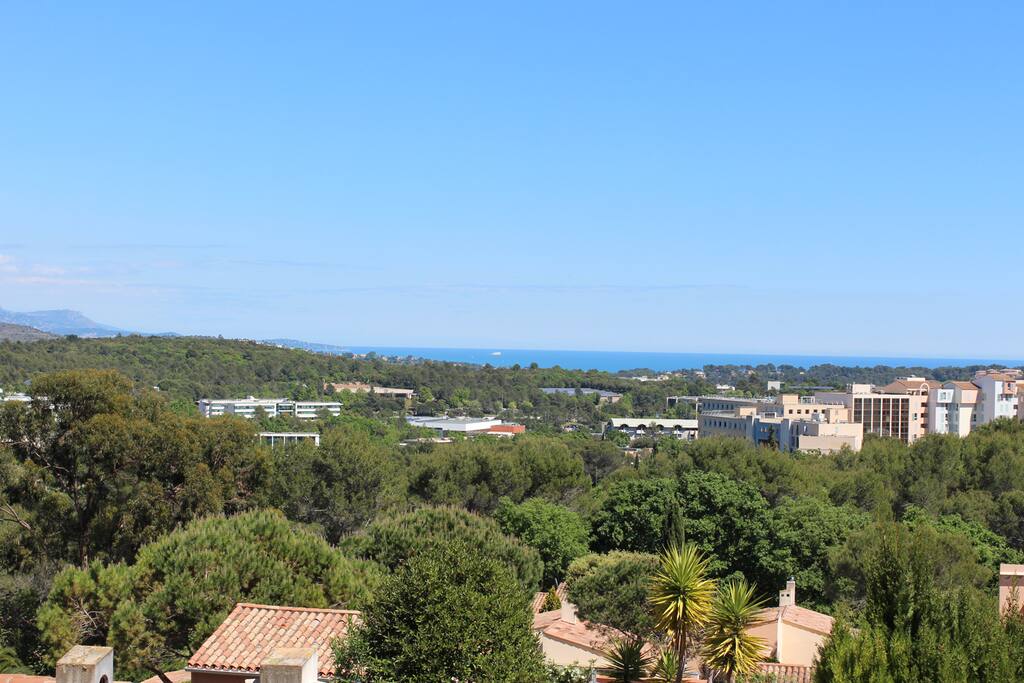 vue mer et montagnes
