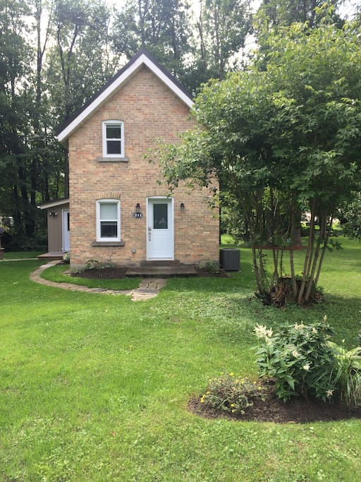 Gardens and lawn with space to play