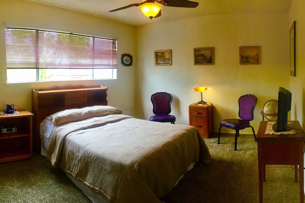 Full/double bedroom (#1)