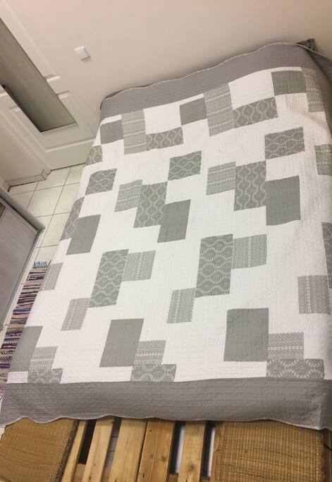 Original comfortable queen size bed with 5.1 sound system