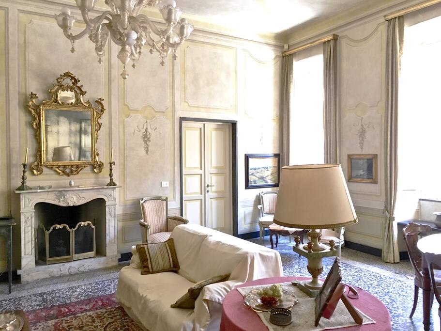 Salone