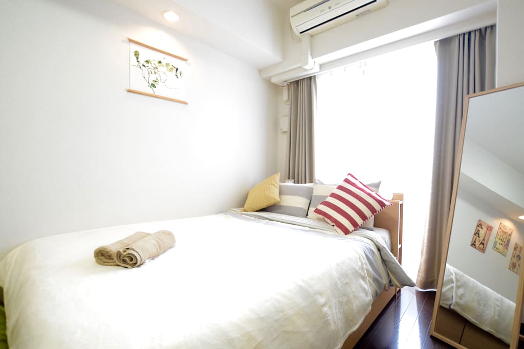 Comfortable Double bed+High quality pillows ( you can feel the unique low rebounding texture)