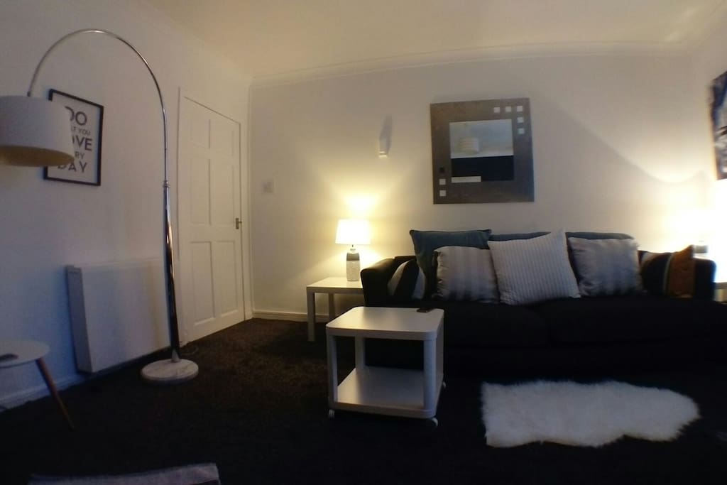 The living room spacious and relaxing, with smart TV and bluray player. Ideal streaming your favourite films.