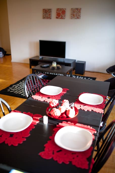 dining table