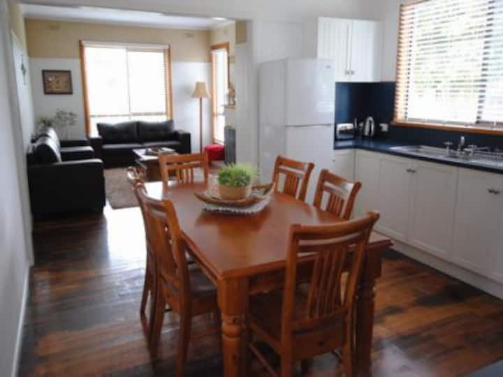 Portland family holiday house Houses for Rent in Portland, Victoria