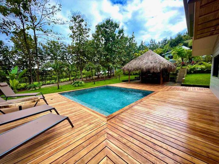 new villa with pool near tamarindo