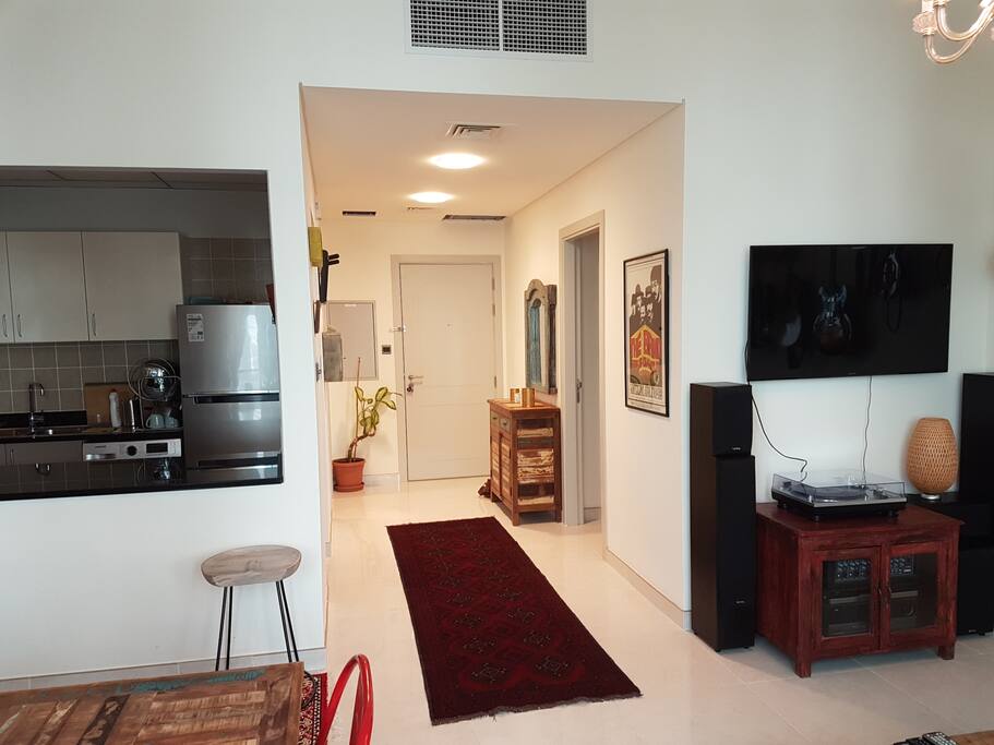 Tv with hifi system