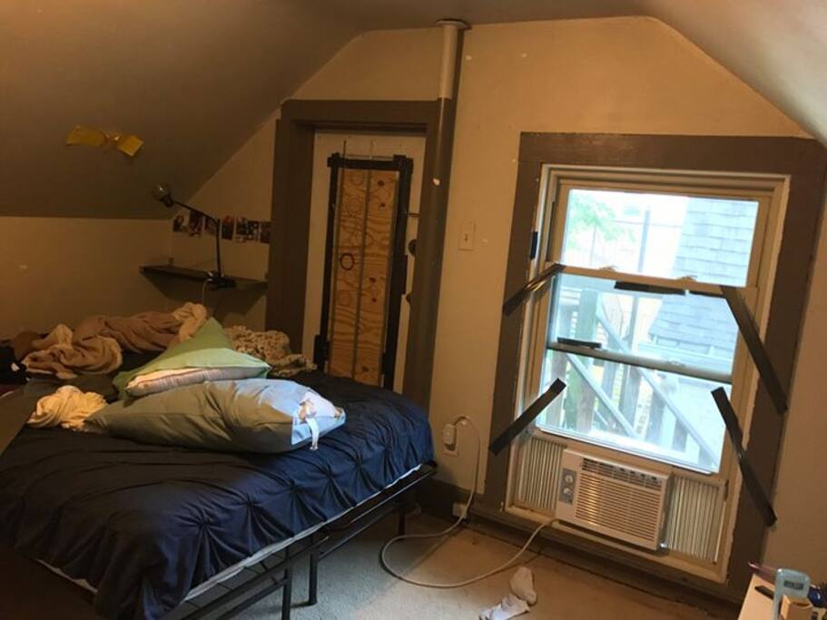 Room - 3rd floor with private door to backyard