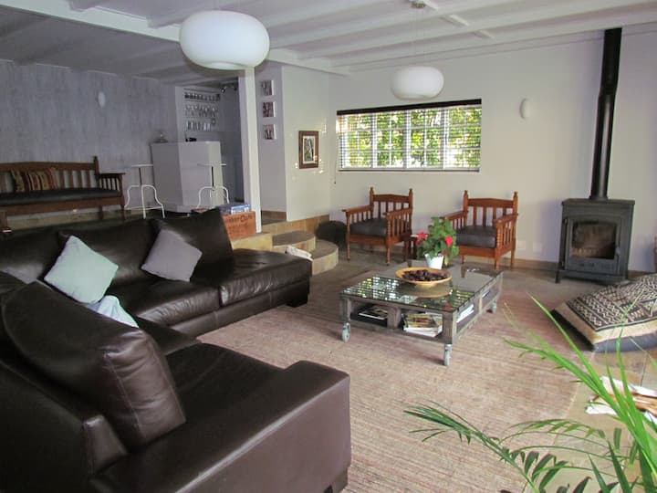 Spacious Family Home In Quiet Neighborhood - Kylemore