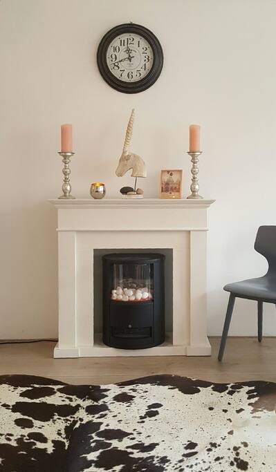 Decorative fireplace