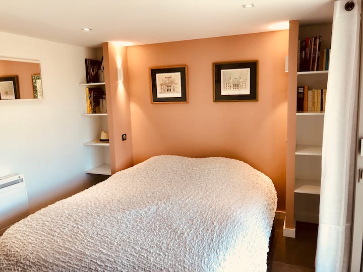 Chambre 4 avec un lit 160 x 200