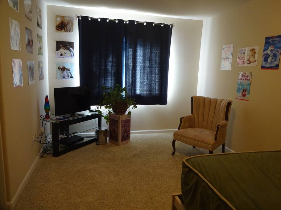 Large room with cable TV to relax in.