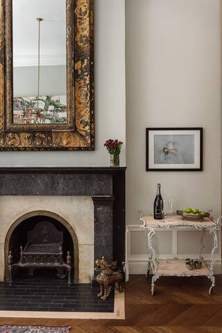 Greenwich Village Townhome with Private Garden! gallery image 4