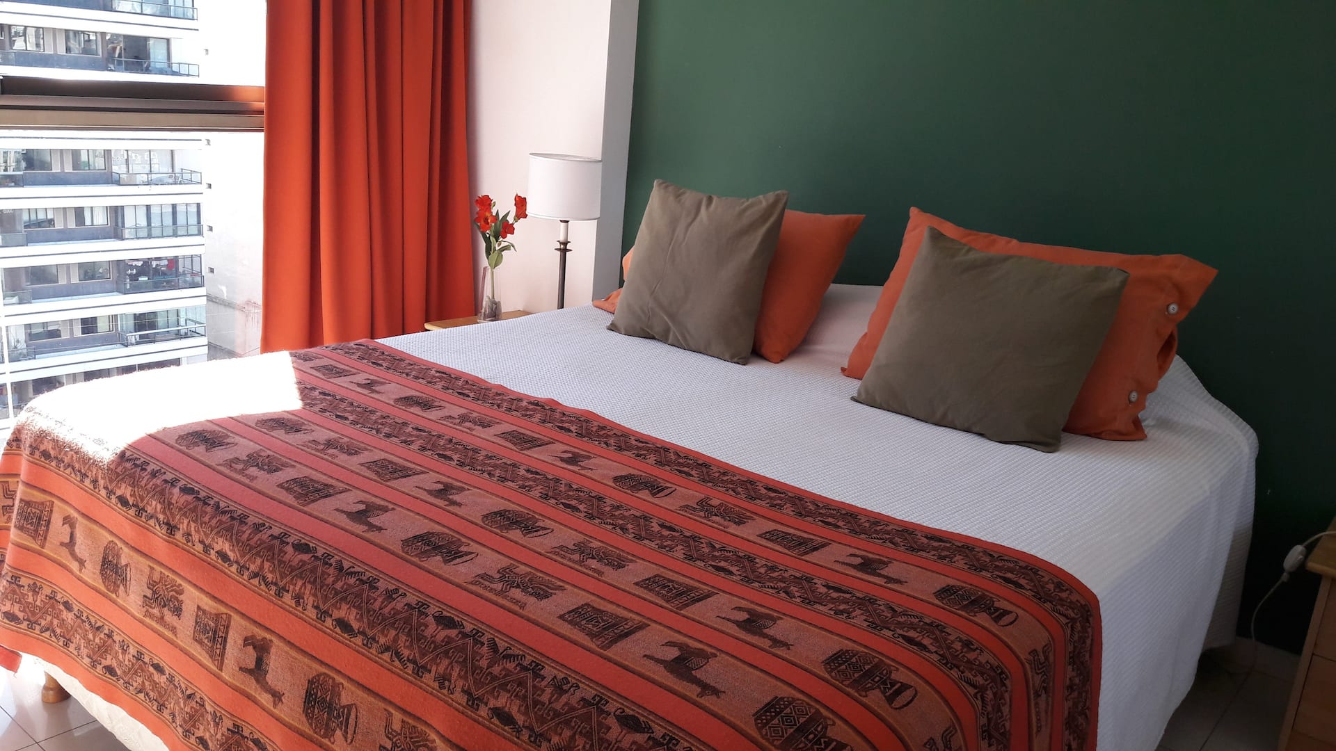 Joyful apartment in Recoleta • (with swiming pool)