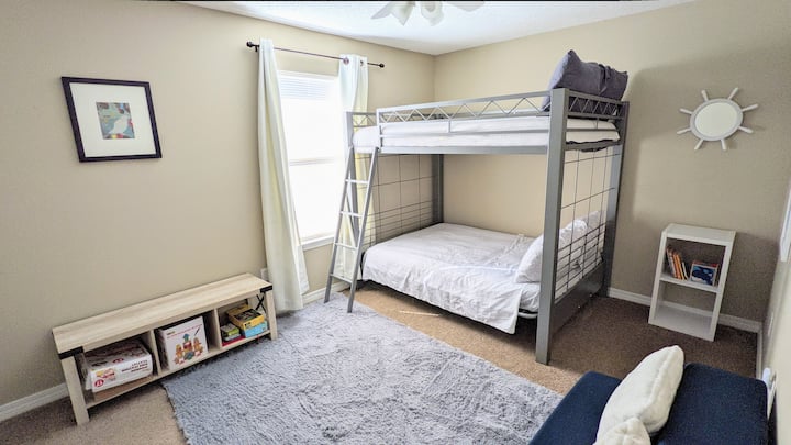 3 - та спалня - двуетажно легло, идеално за деца! 