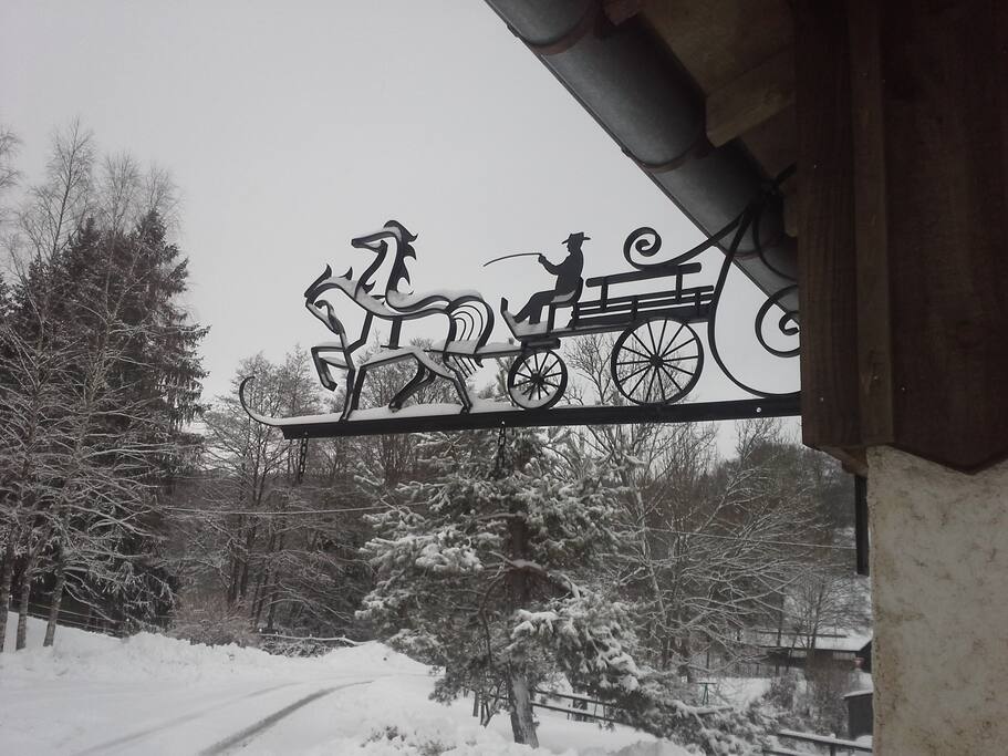 Enseigne devant le gîte