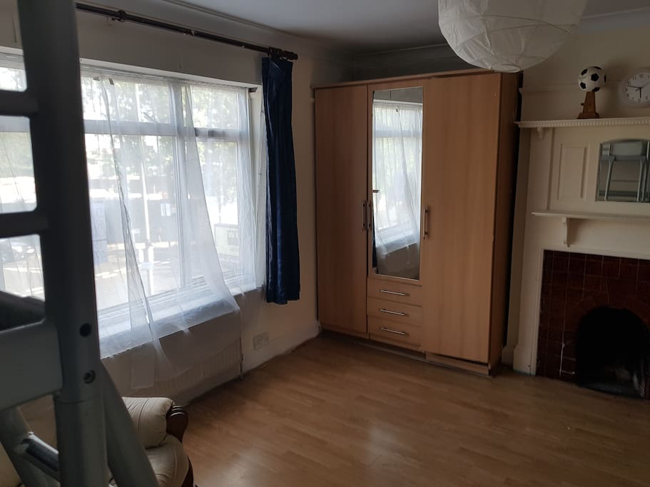 bedroom