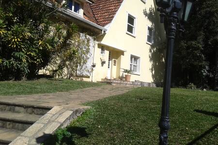 Que lugar legal pra me hospedar.