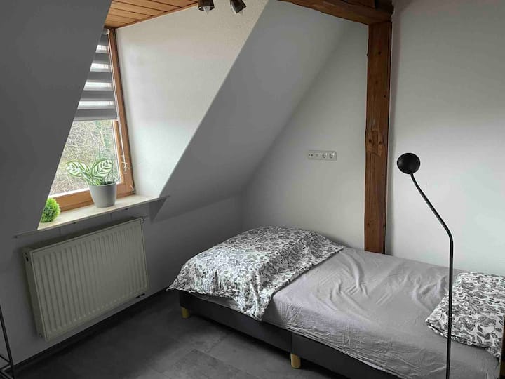 Schlafzimmer 2 Einzelbett
