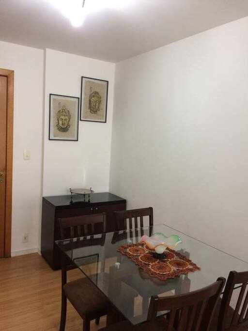 Sala de Estar (Living Room)