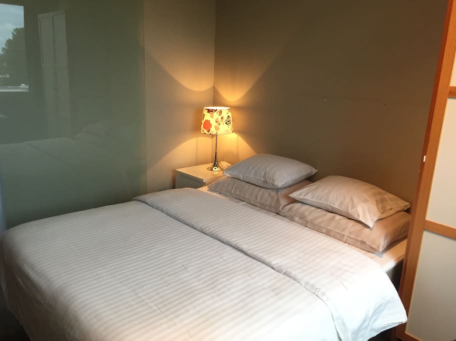 Sleep well in 160 cm bed.