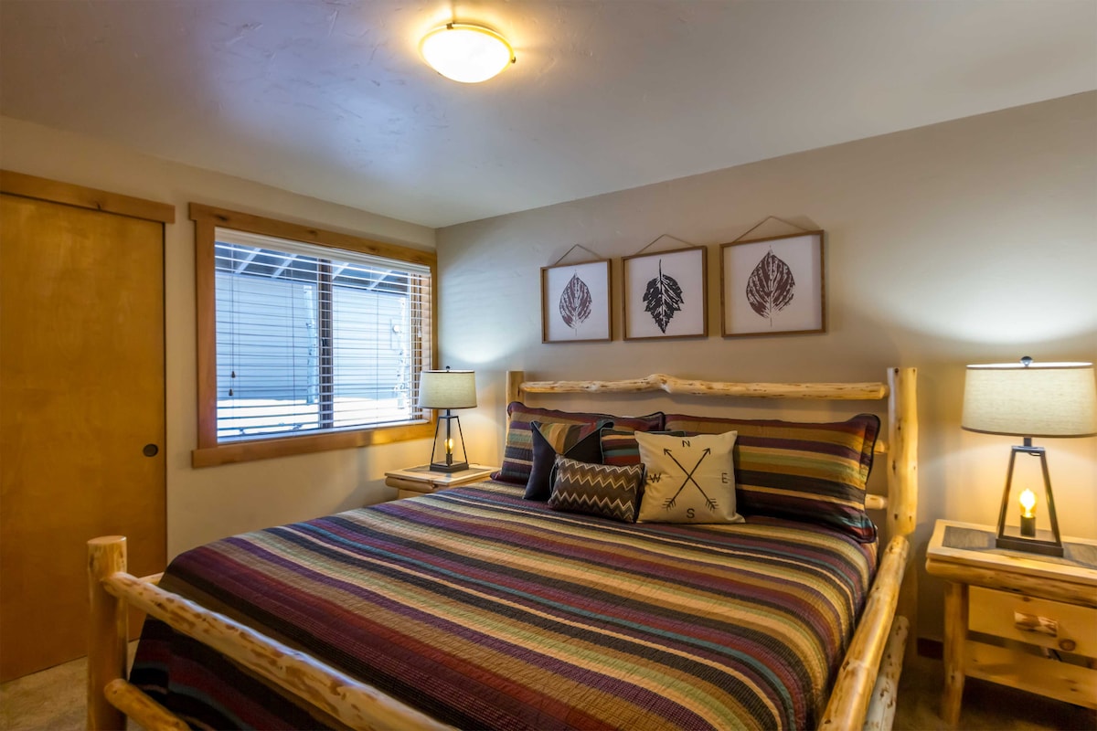 Spálňa s manželskou posteľou King - hlavné poschod