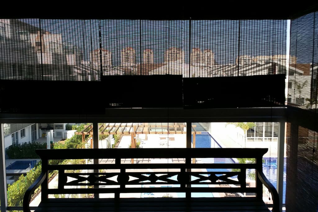 Vista para piscina