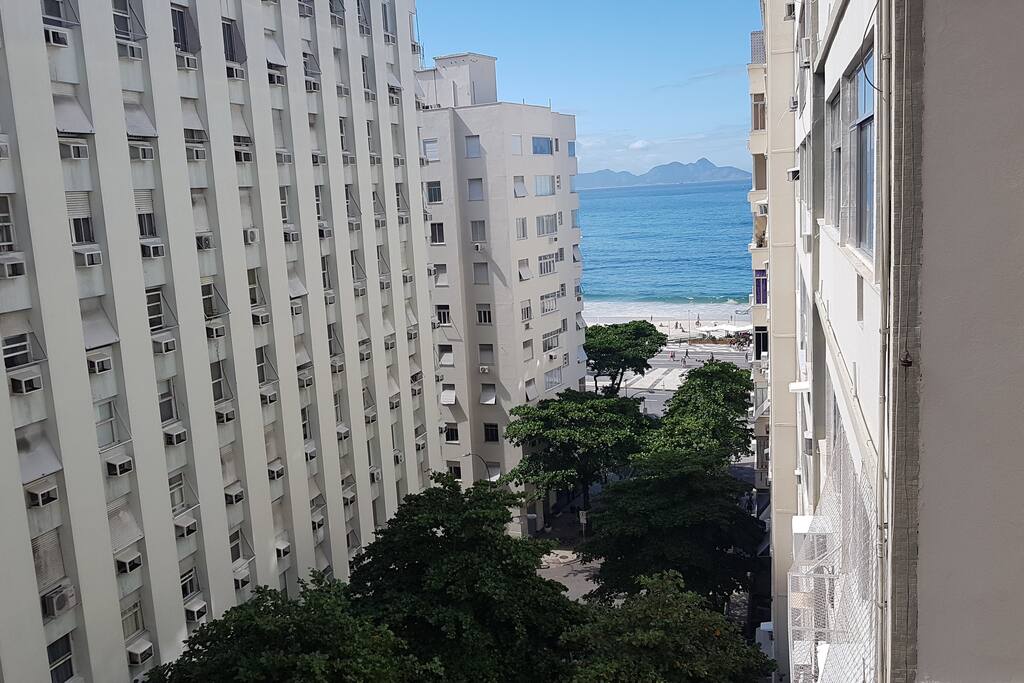 VISTA LATERAL DO MAR