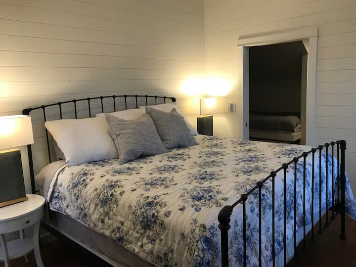 Guest House  - Spacious Bedroom 4 with King Bed