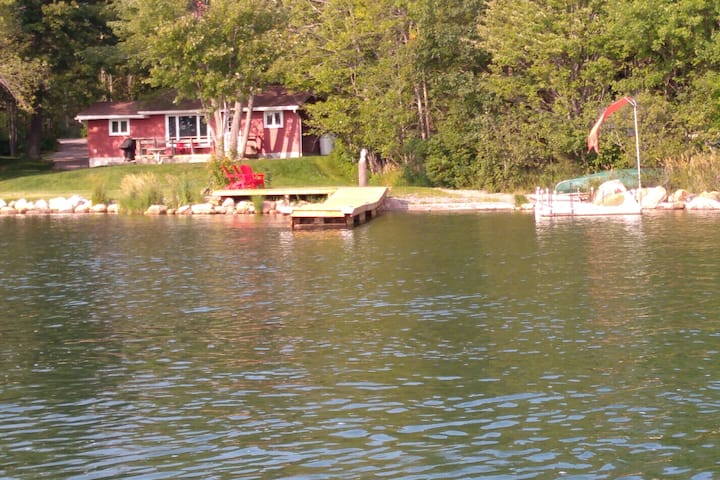 Private Cabin on beautiful Northern Channel