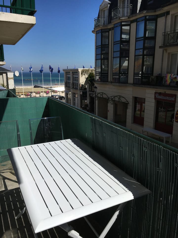 Apartment T2 Dinard balcony sea view