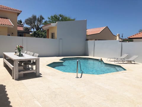 Charming One Bedroom Apartment