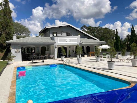 House with complete leisure facilities!