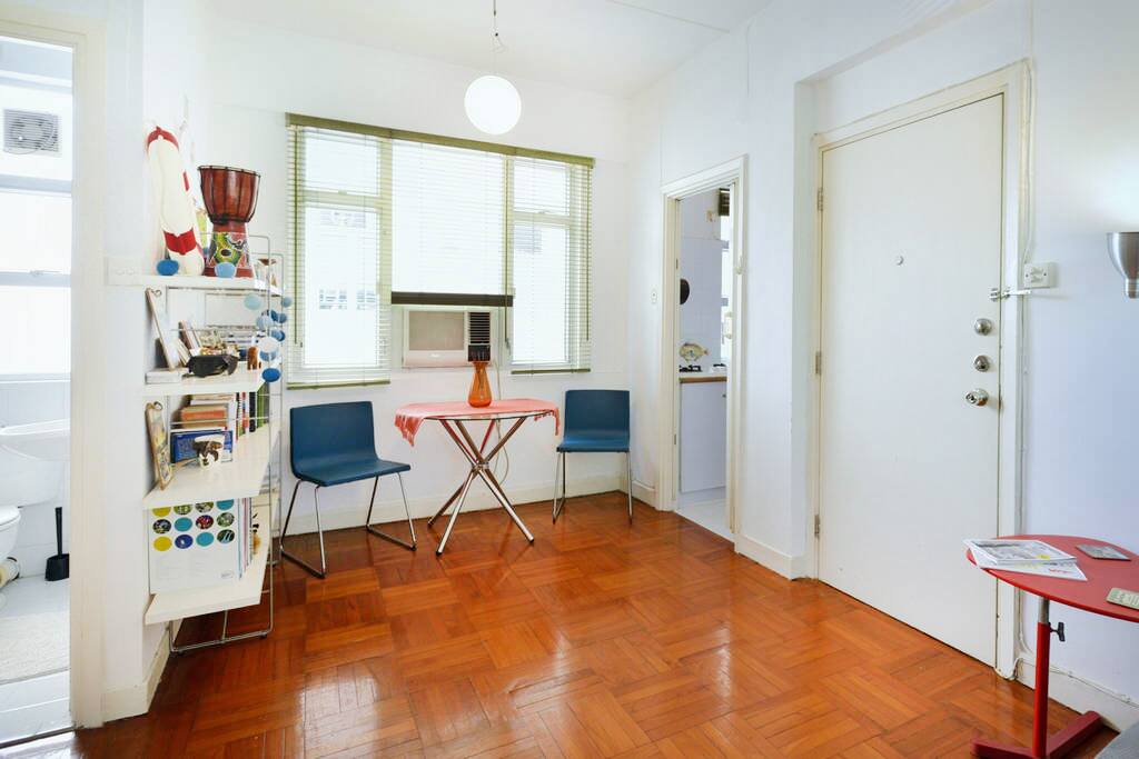 Living Room / Dining Table