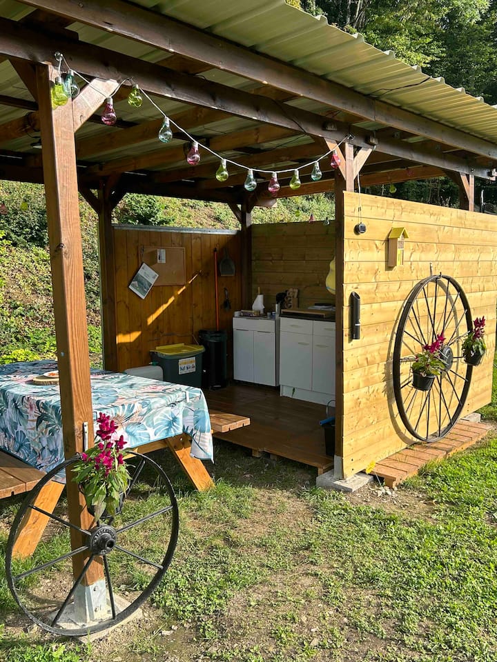 Tipi Cocooning Avec Piscine - Joinville