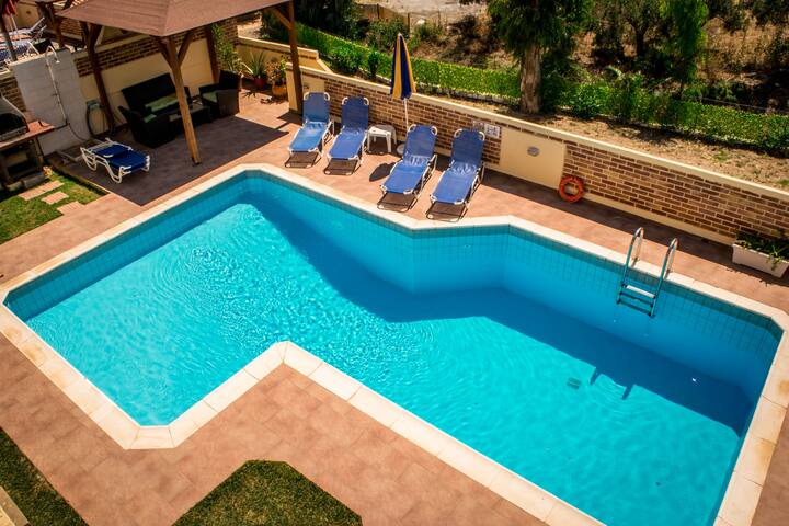 Nine Muses 3 Bedroom Villa 2 gallery image 2