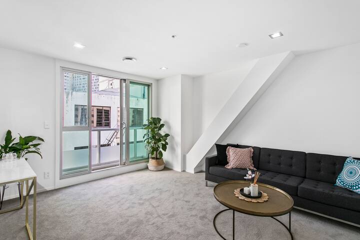 FANTASTIC MODERN ROOM IN DOWNTOWN AUCKLAND
