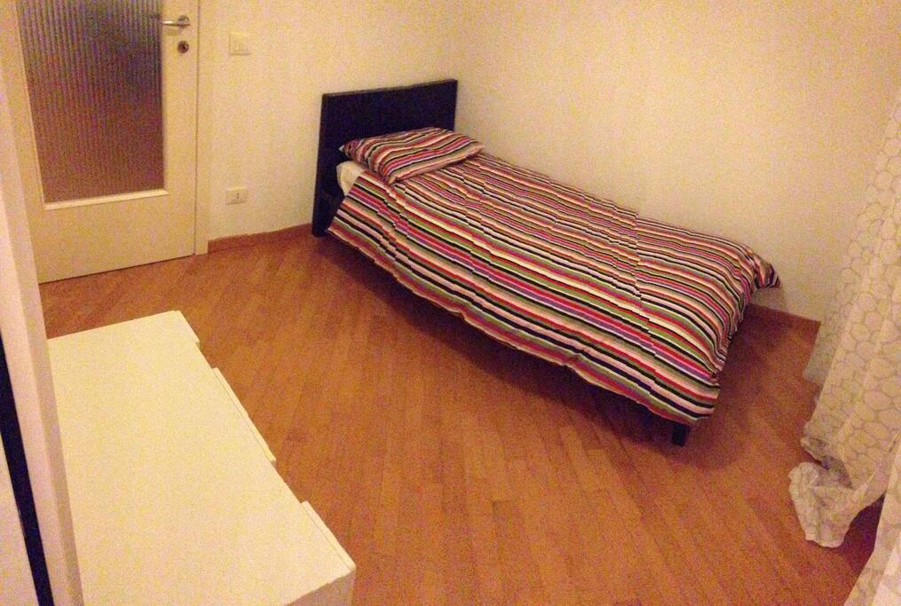 Camera singola - single bedroom