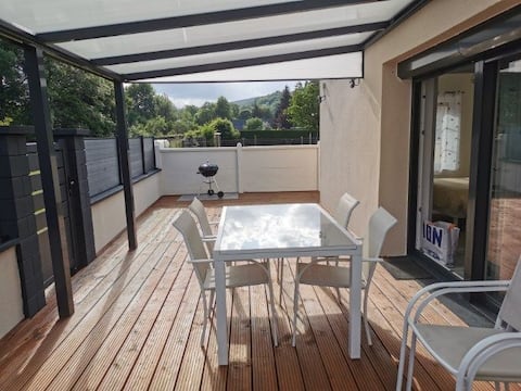 Small house in the heart of Semoy
Quiet place