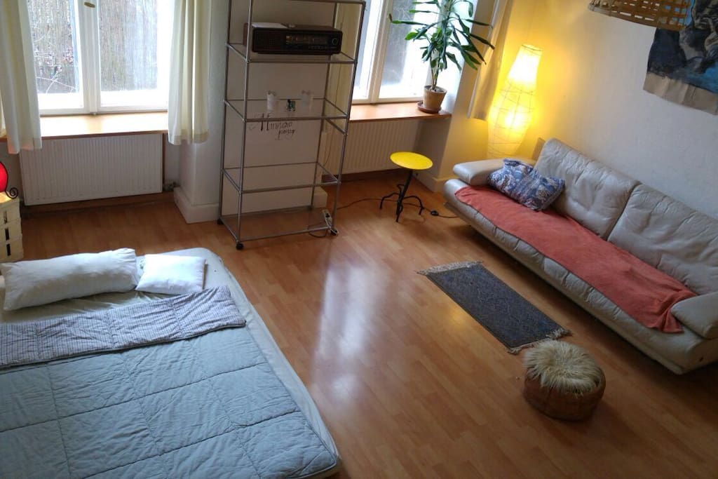 Should you not want to share a bed, you can use the mattress.