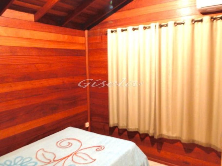 Quarto 2 de casal com Ar condicionado Quarta roupa