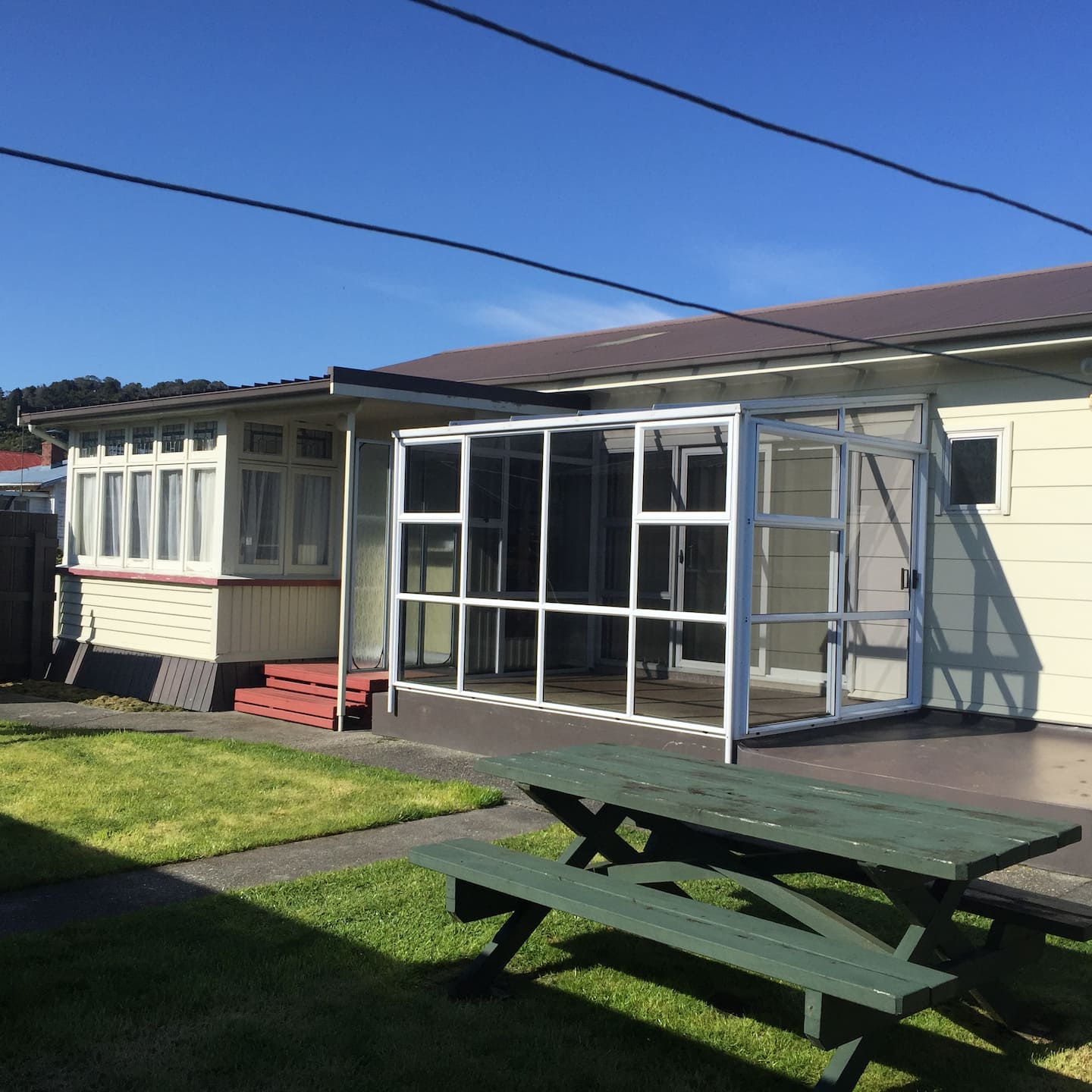 Twelve On Milton
Unlimited Wifi
Great Living Areas 2