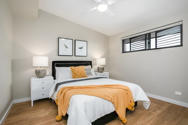 Gorgeous master bedroom includes walk-in-robe and ensuite with bath for ultimate relaxation.