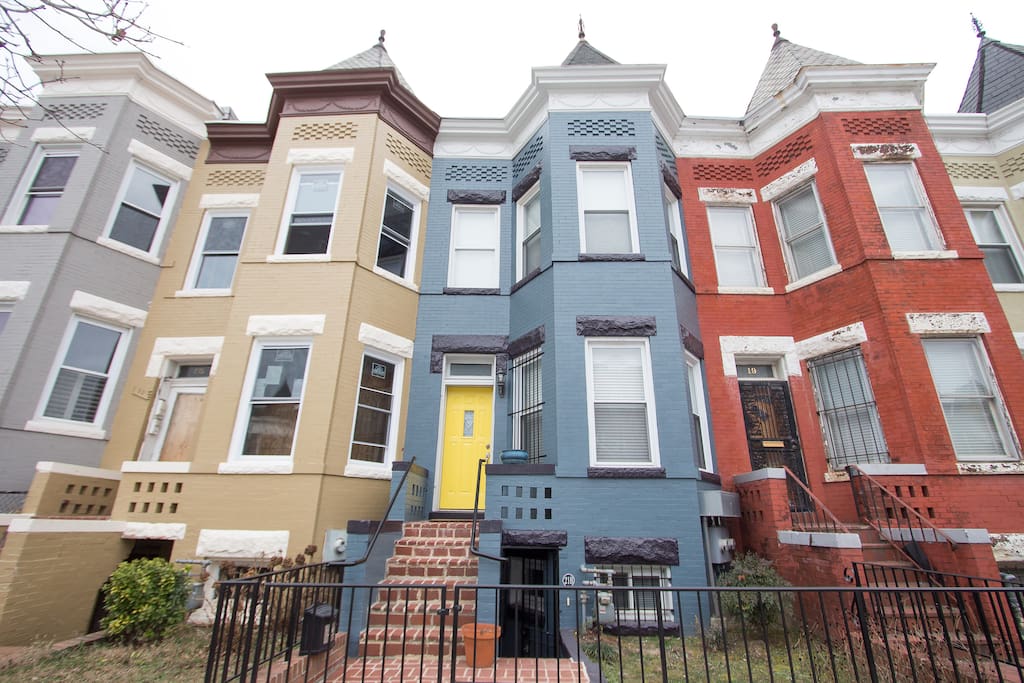 Gorgeous Historic DC Row Home Away From Home