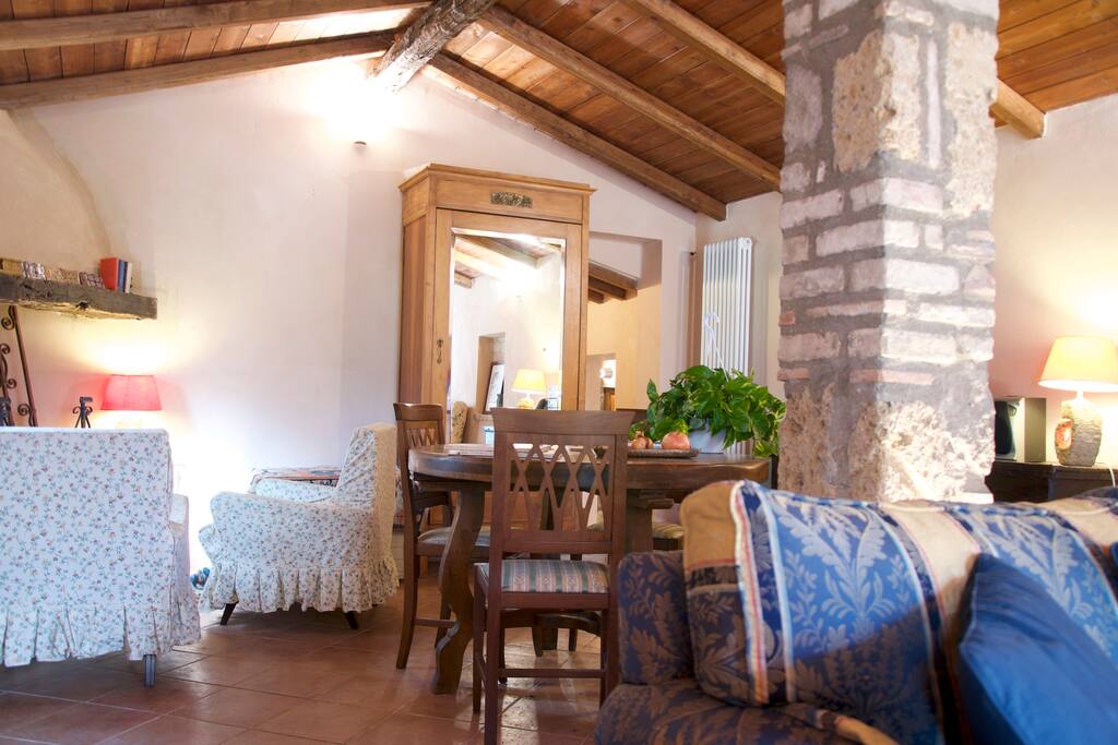 Salone